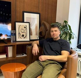 Александр