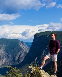 Игорь Коновалов