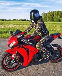 Стас Карпов